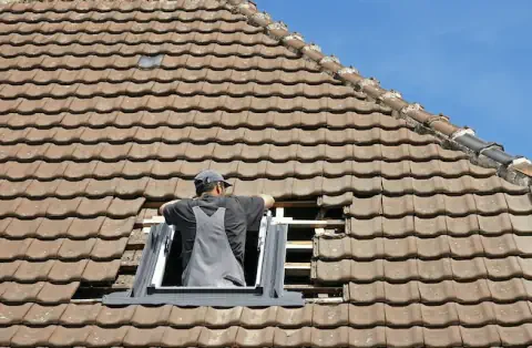 Pose de velux à Ruffigné